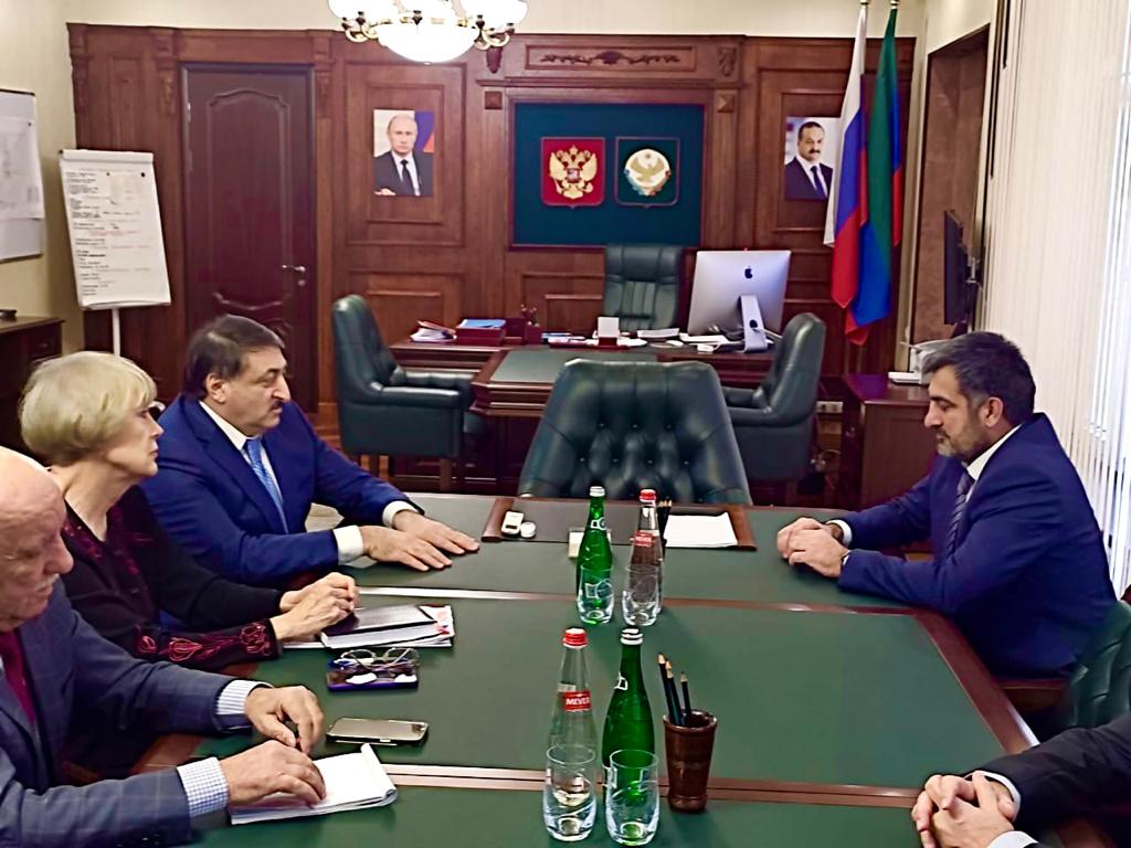 В Минэкономразвития РД состоялась встреча с депутатом Госдумы Джамаладином Гасановым