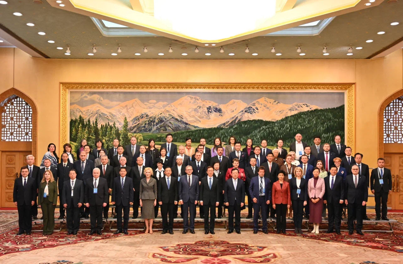 Миссия Российско-Китайского Комитета дружбы, мира и развития - в том, чтобы превратить наши две страны из стратегических партнеров в «стратегических друзей»